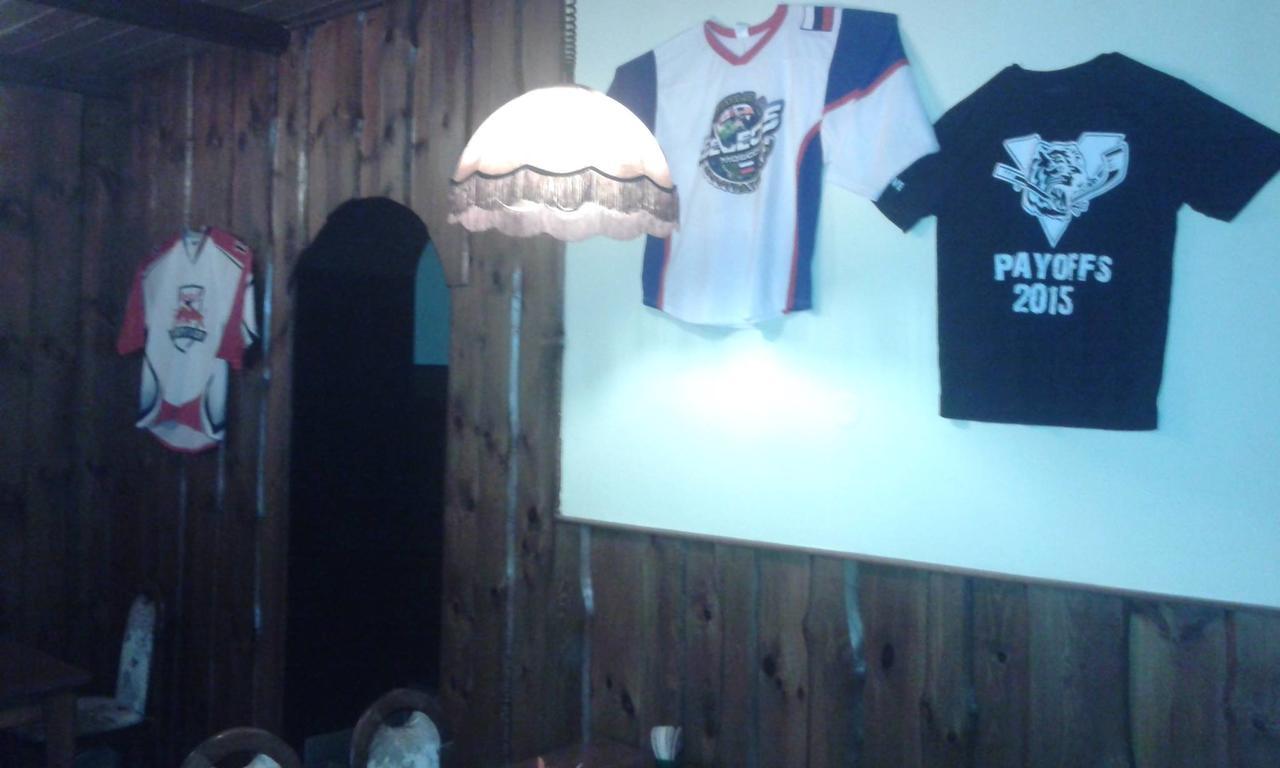 Bakin bar Otel Třebíč Dış mekan fotoğraf